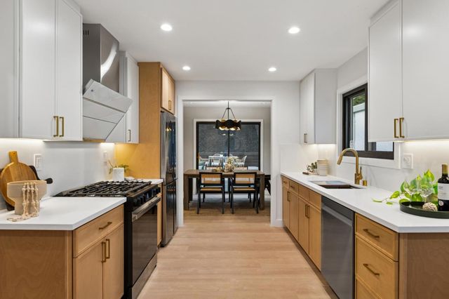 550 Verducci Drive, Daly City, CA 94015