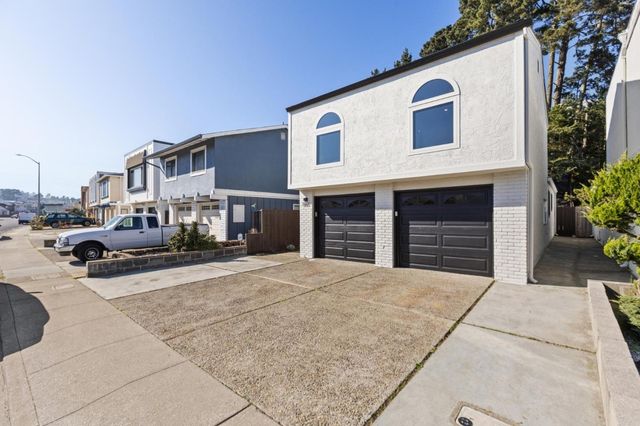 550 Verducci Drive, Daly City, CA 94015