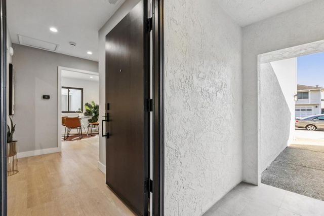 550 Verducci Drive, Daly City, CA 94015