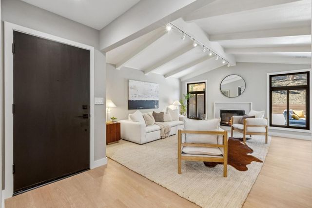 550 Verducci Drive, Daly City, CA 94015