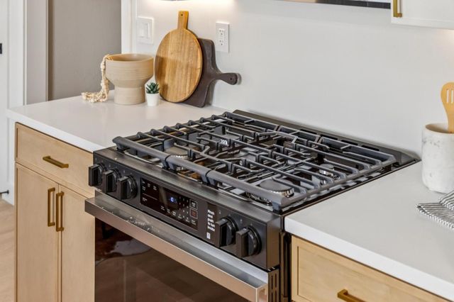 550 Verducci Drive, Daly City, CA 94015