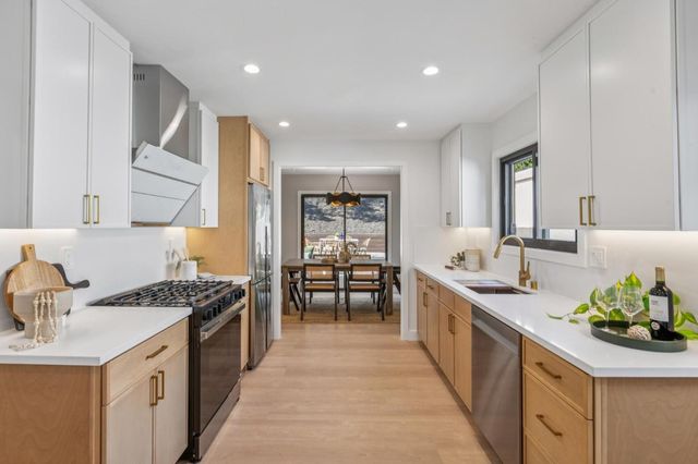 550 Verducci Drive, Daly City, CA 94015