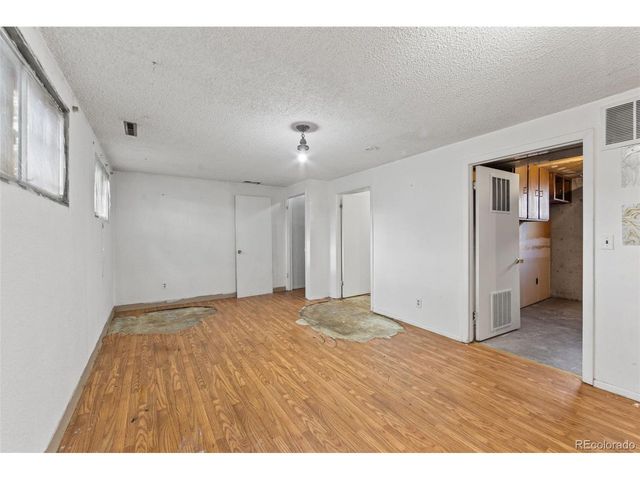 717 S Cedar St, Colorado Springs, CO 80903