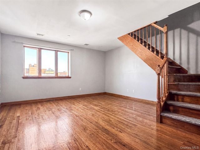339 Avenue P 6B, Brooklyn, NY 11204