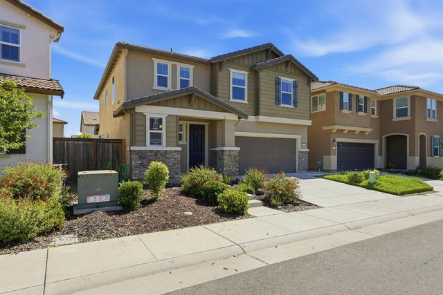 5362 Seal Beach Way, Sacramento, CA 95835