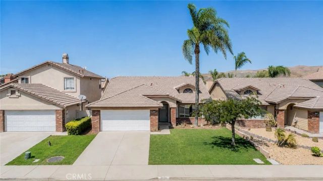 9126 Desert Acacia Lane, Corona, CA 92883