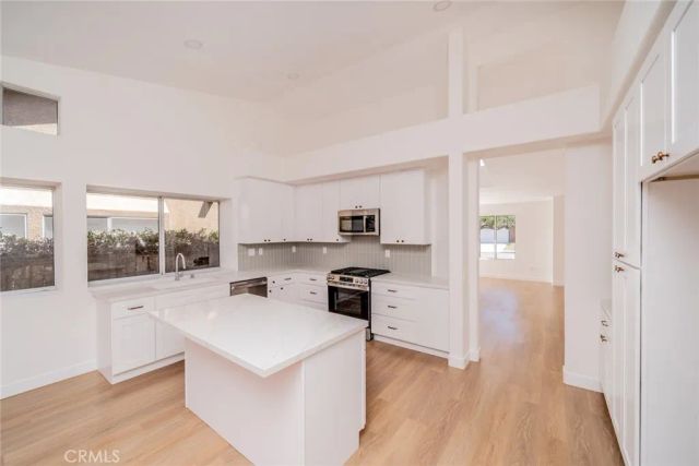 9126 Desert Acacia Lane, Corona, CA 92883