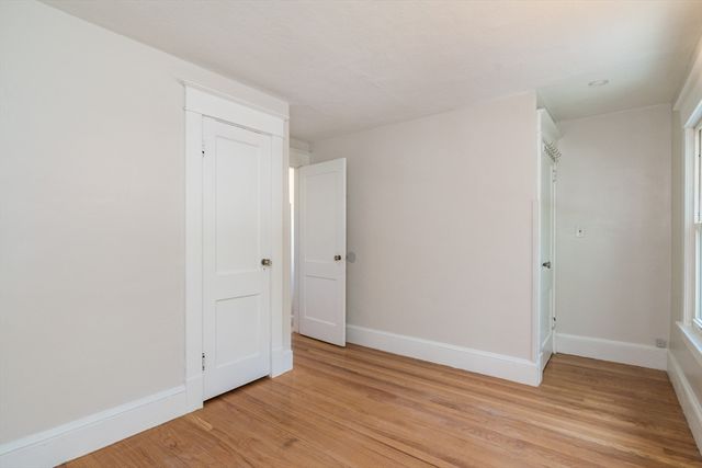 2306 Wilbraham Rd, Springfield, MA 01129