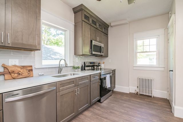 2306 Wilbraham Rd, Springfield, MA 01129