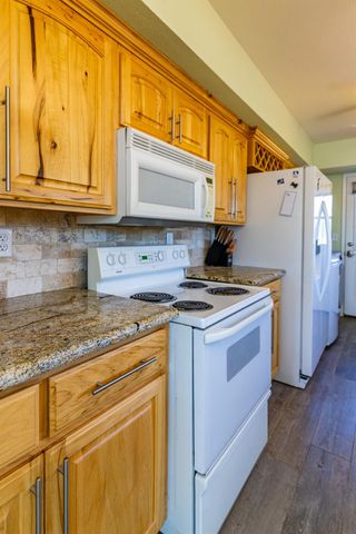 14837 Avenida Central, La Grange, CA 95329