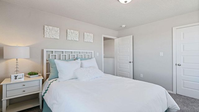 1432 Calle Breve Street NW, Los Lunas, NM 87031