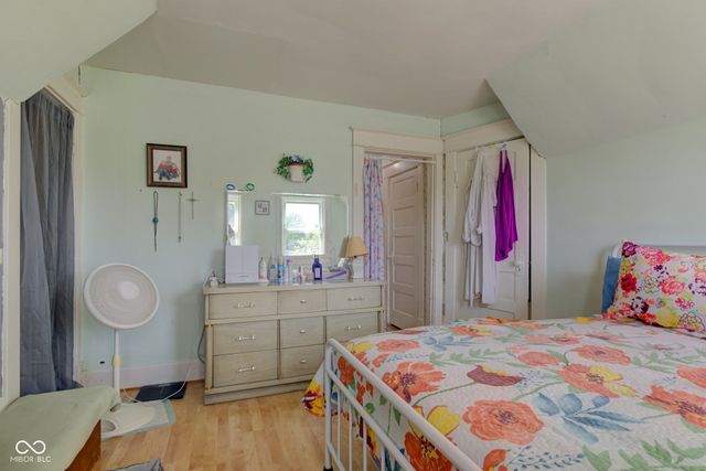 238 S 5th Avenue, Beech Grove, IN 46107