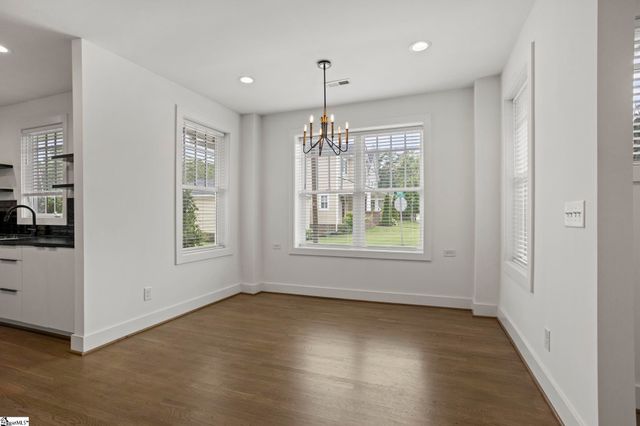 2 Elm Street, Greenville, SC 29605