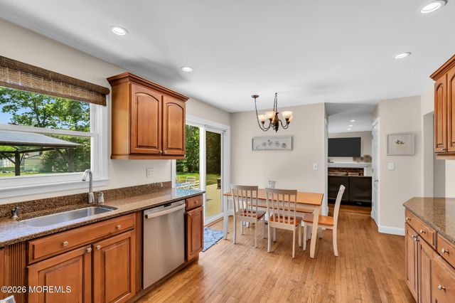 3 Beacon Drive, Howell, NJ 07731