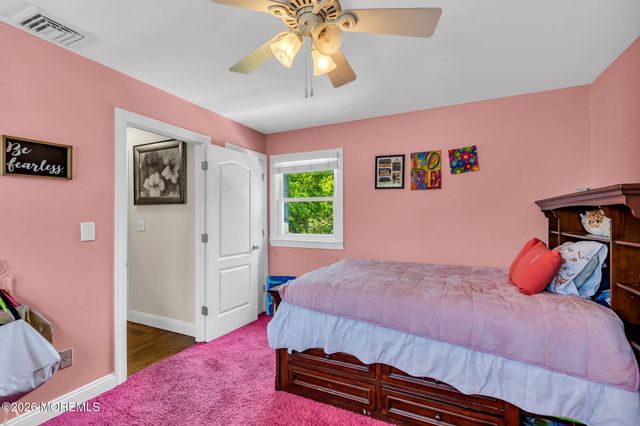 3 Beacon Drive, Howell, NJ 07731