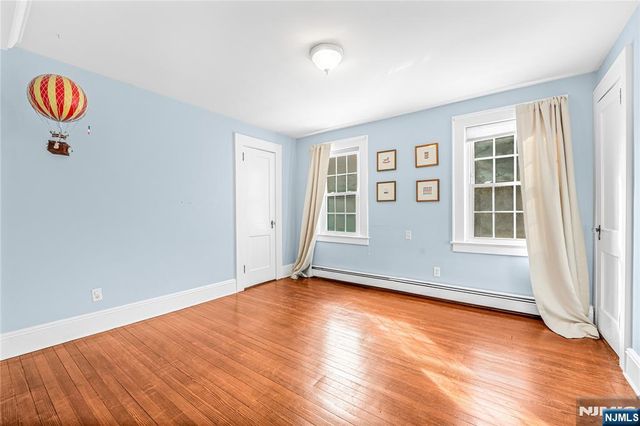 40 Orangeburgh Road, Old Tappan, NJ 07675