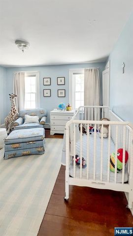 40 Orangeburgh Road, Old Tappan, NJ 07675