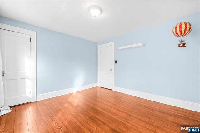 40 Orangeburgh Road, Old Tappan, NJ 07675