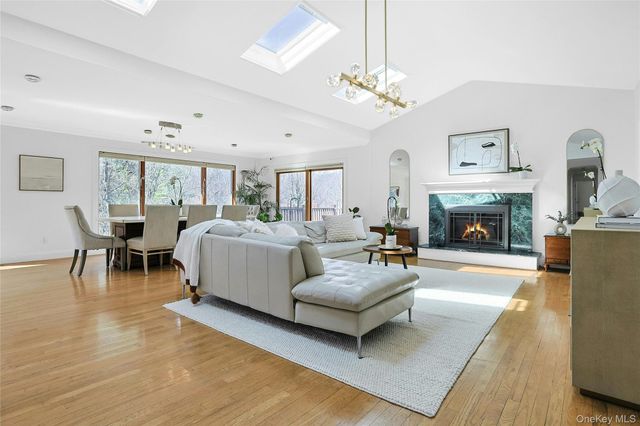 45 Sprain Valley Road, Scarsdale, NY 10583