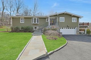 45 Sprain Valley Road, Scarsdale, NY 10583