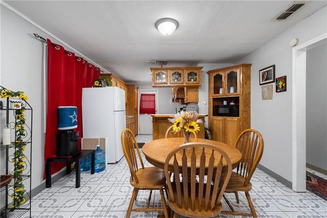 229 Arroyo Avenue, Santa Rosa, TX 78593