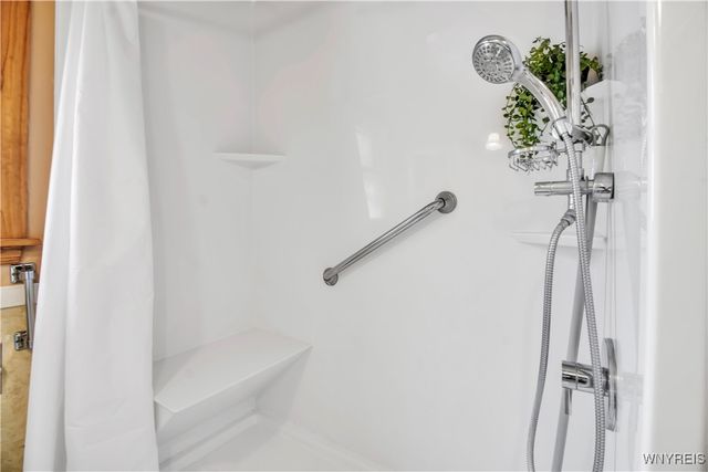 197 Evergreen Place, Cheektowaga, NY 14225