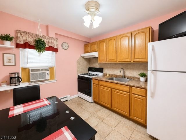 725 Joralemon St 31, Belleville Twp., NJ 07109