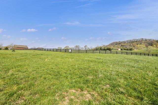 9116 Barred Owl Dr, Franklin, TN 37067