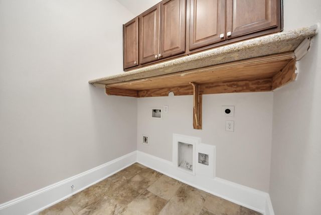 9815 Patricia Haven Lane, Humble, TX 77396