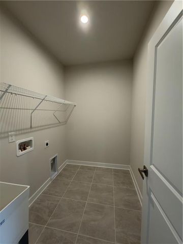 942 Sugar Vista Circle, Sugar Hill, GA 30518