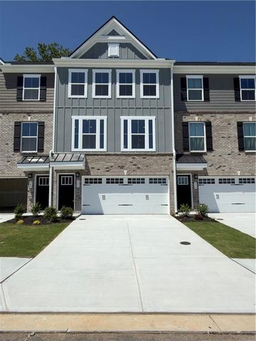942 Sugar Vista Circle, Sugar Hill, GA 30518