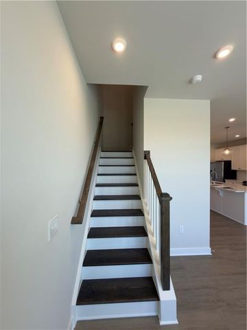 942 Sugar Vista Circle, Sugar Hill, GA 30518