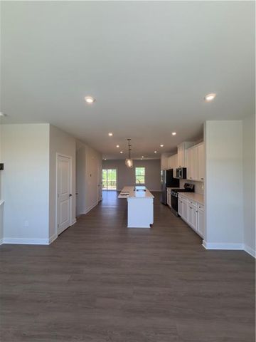 942 Sugar Vista Circle, Sugar Hill, GA 30518