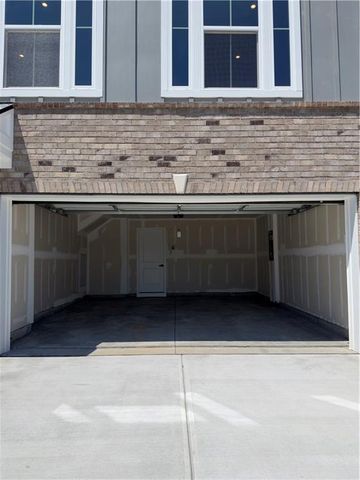 942 Sugar Vista Circle, Sugar Hill, GA 30518