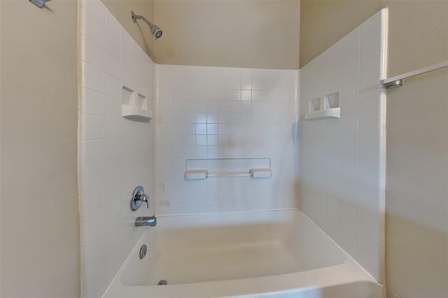 15442 Bammel Fields Court, Houston, TX 77014
