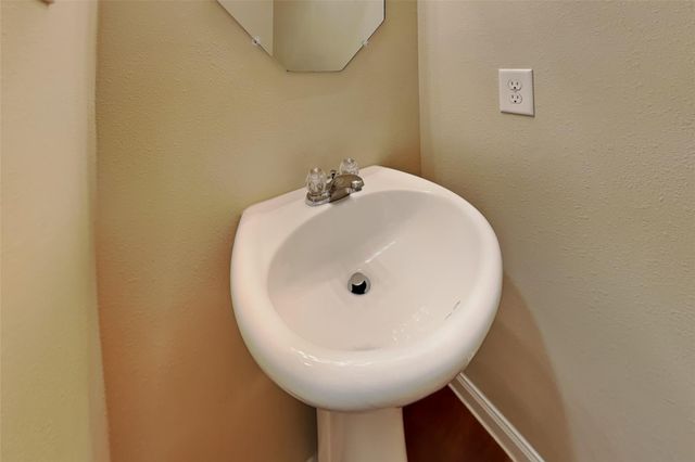 15442 Bammel Fields Court, Houston, TX 77014