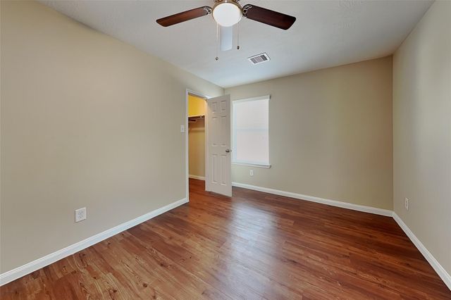 15442 Bammel Fields Court, Houston, TX 77014