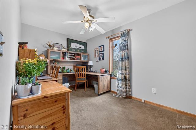 2927 N Blacks Corners Road, Imlay City, MI 48444