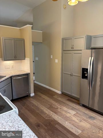 6188 GREENBRIAR LN, Fayetteville, PA 17222