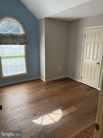 6188 GREENBRIAR LN, Fayetteville, PA 17222