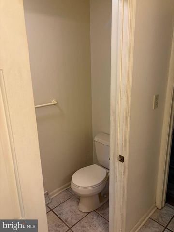 6188 GREENBRIAR LN, Fayetteville, PA 17222