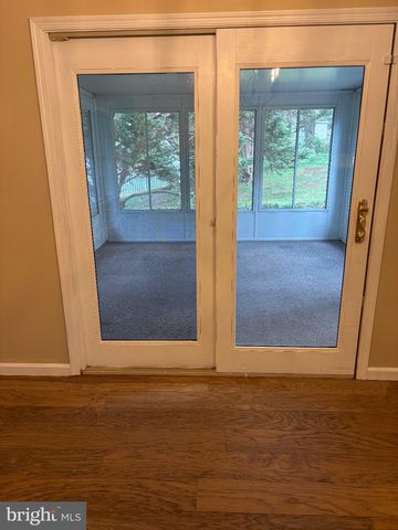 6188 GREENBRIAR LN, Fayetteville, PA 17222