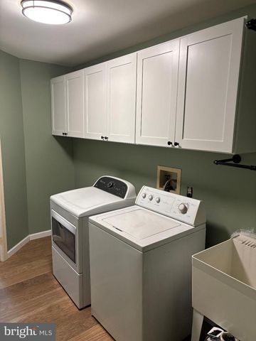 6188 GREENBRIAR LN, Fayetteville, PA 17222