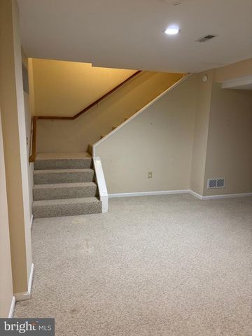 6188 GREENBRIAR LN, Fayetteville, PA 17222