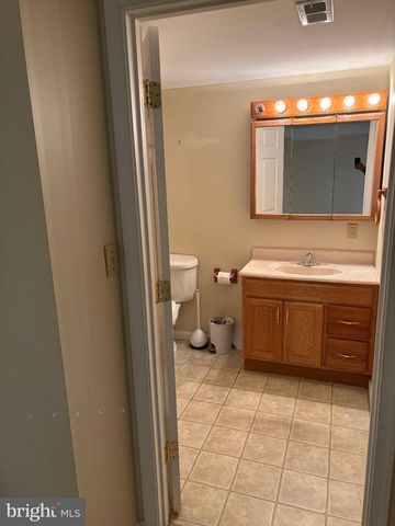 6188 GREENBRIAR LN, Fayetteville, PA 17222
