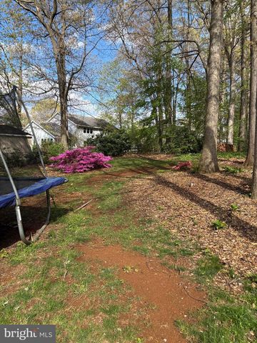6188 GREENBRIAR LN, Fayetteville, PA 17222