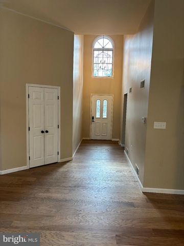 6188 GREENBRIAR LN, Fayetteville, PA 17222