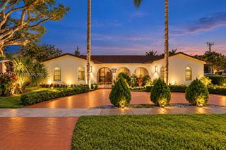 19901 Highland Lakes Boulevard, Miami, FL 33179