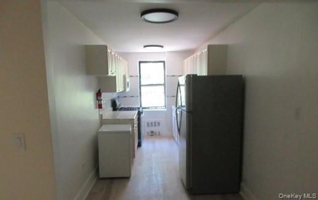 2866 Marion Avenue 1E, Bronx, NY 10458