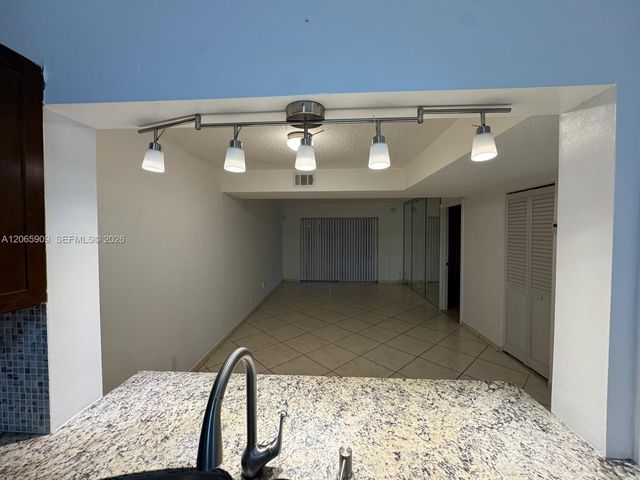 3022 Coral Springs Drive 104-3, Coral Springs, FL 33065